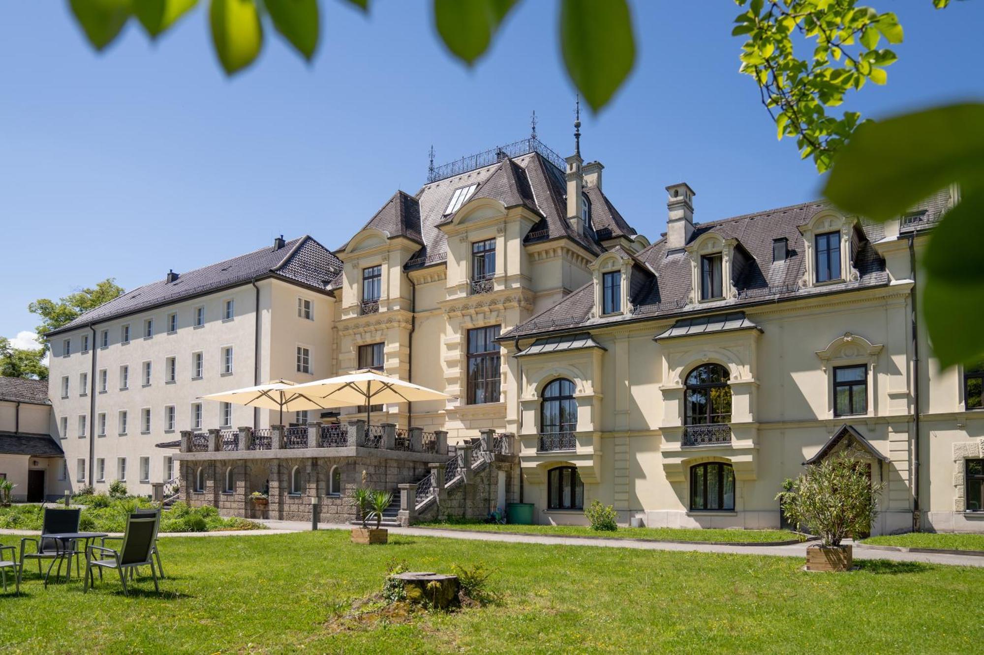 Homestay Johannes Schloessl - Gaestehaus Der Pallottiner Am Moenchsberg *