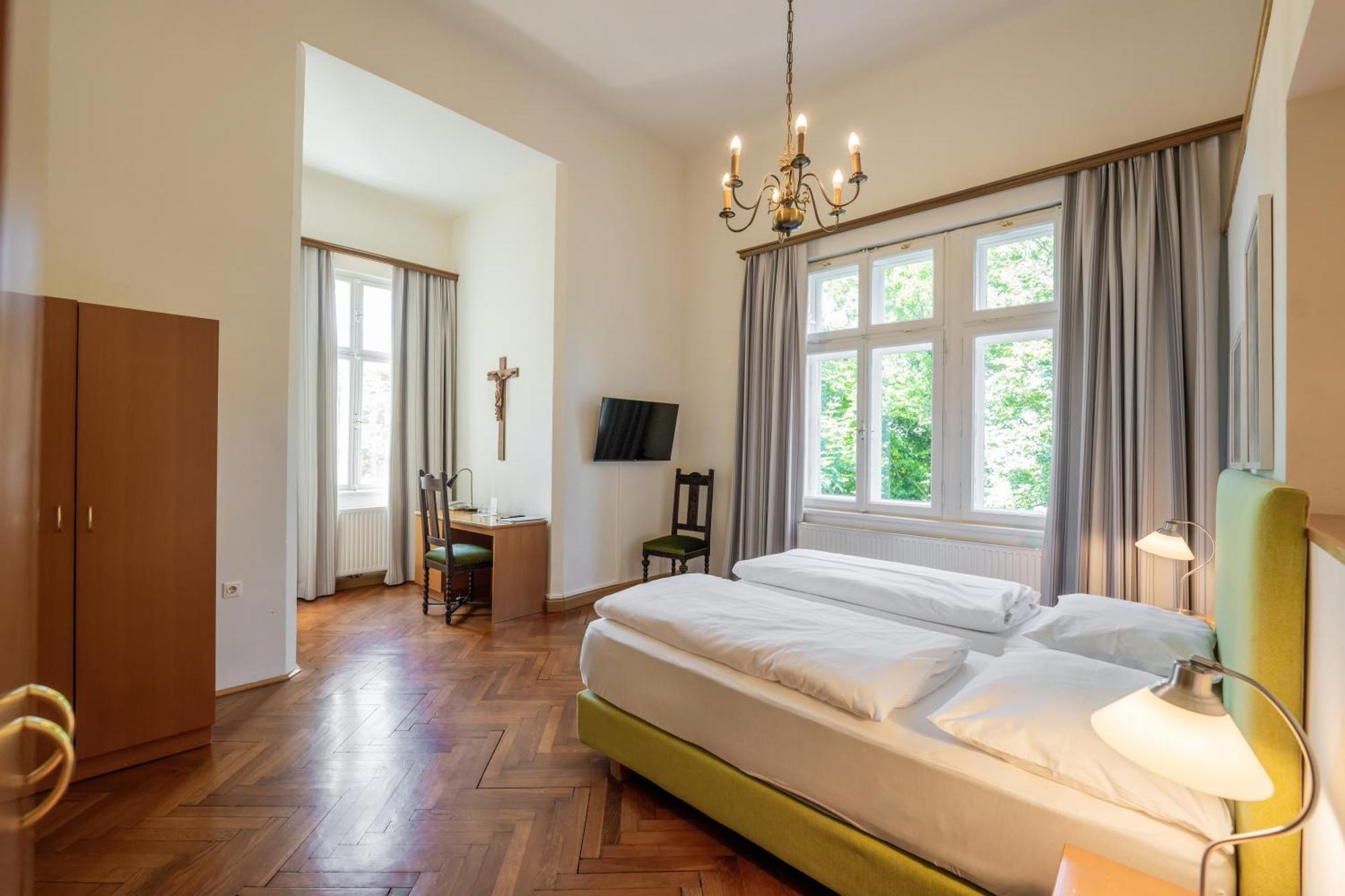 Accommodatie bij particulieren Johannes Schloessl - Gaestehaus Der Pallottiner Am Moenchsberg *