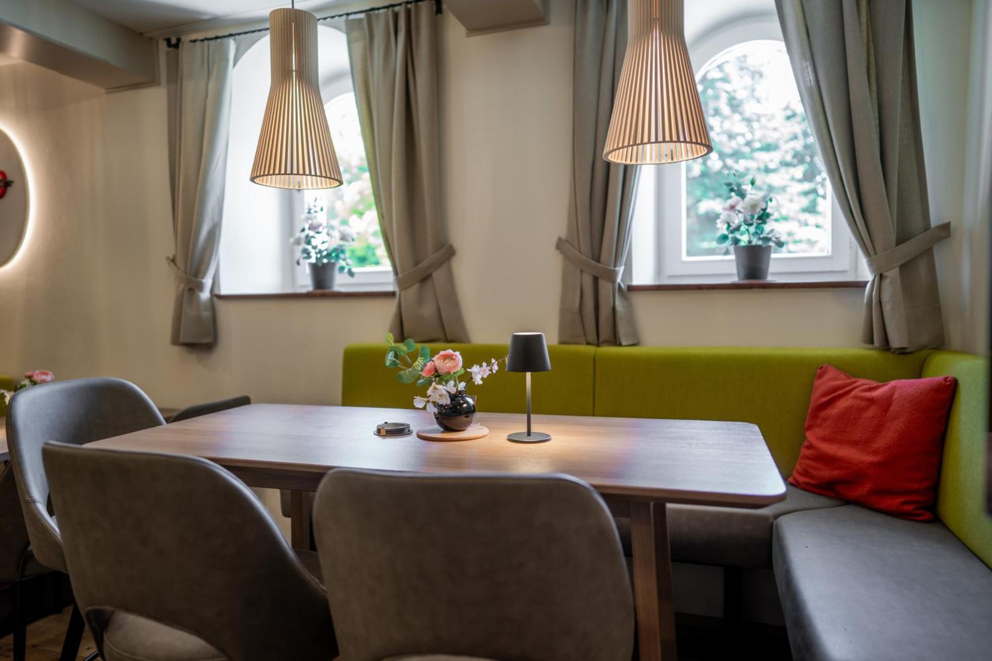 Johannes Schloessl - Gaestehaus Der Pallottiner Am Moenchsberg Homestay Salzburg